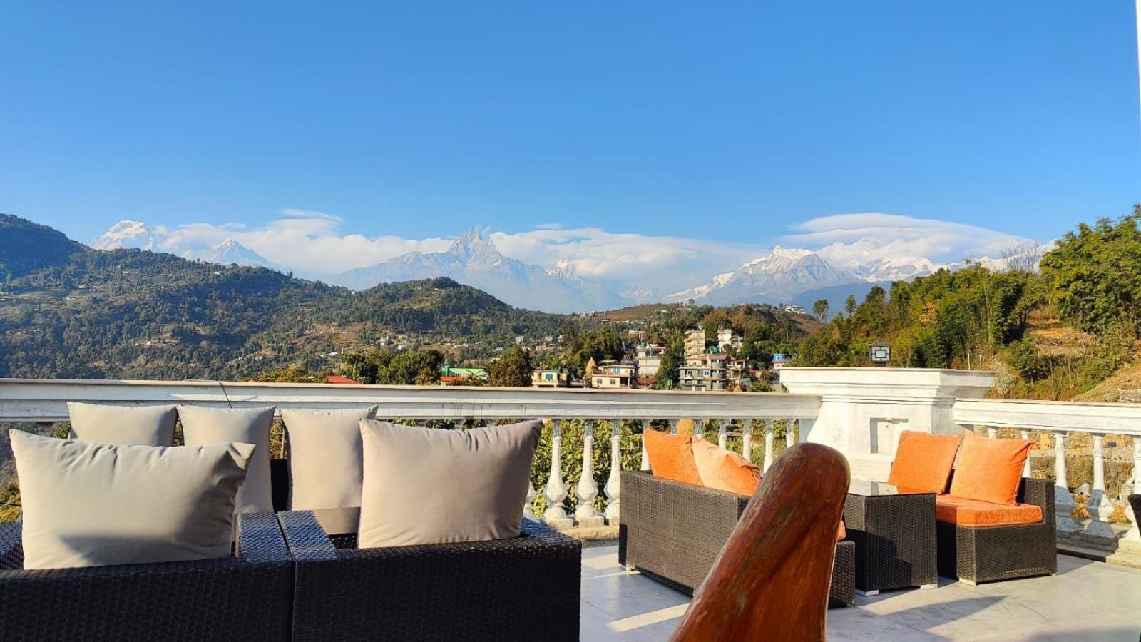 Le Glamour Resort & Wellness Spa Pokhara Exterior photo