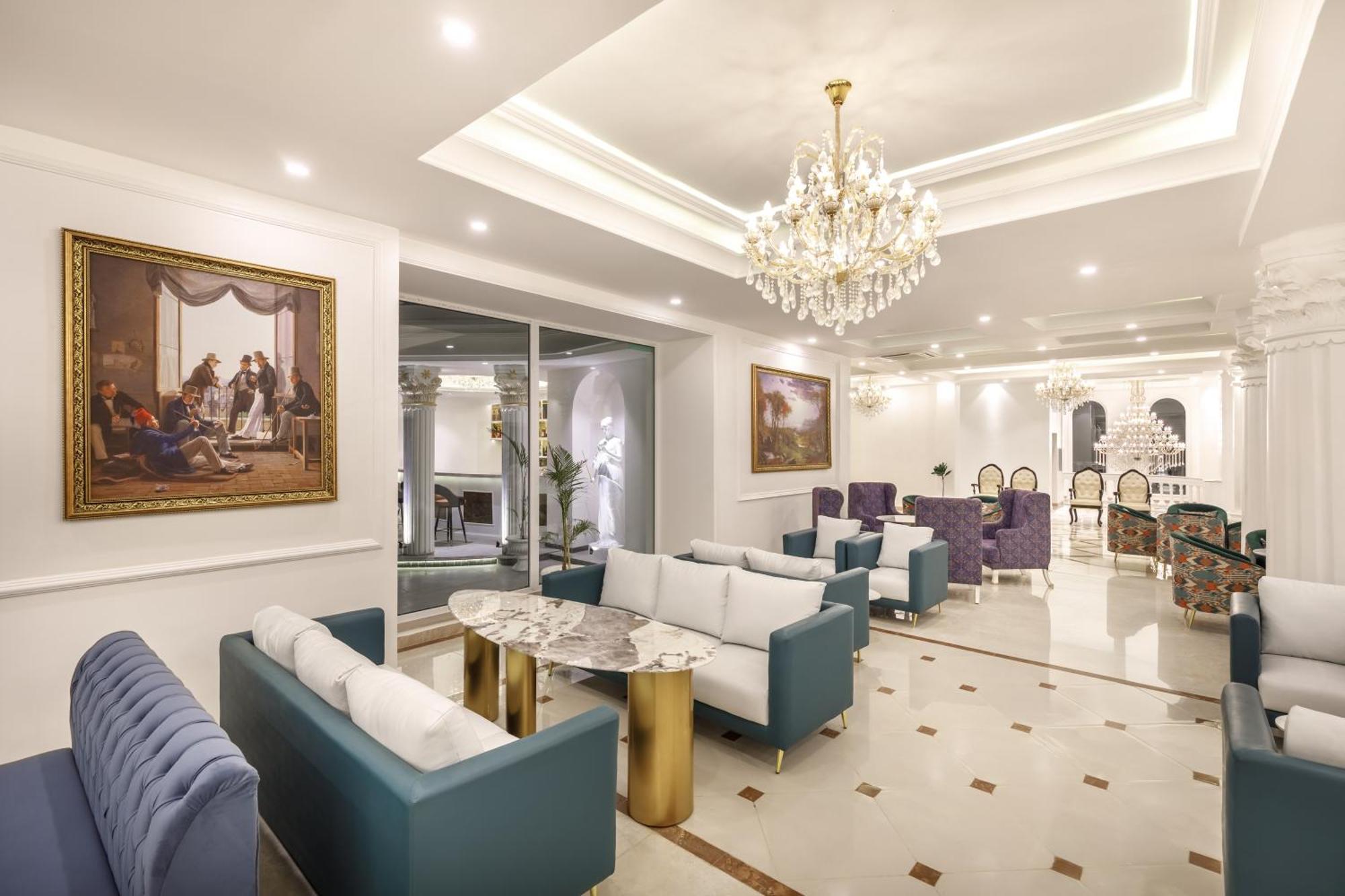 Le Glamour Resort & Wellness Spa Pokhara Exterior photo